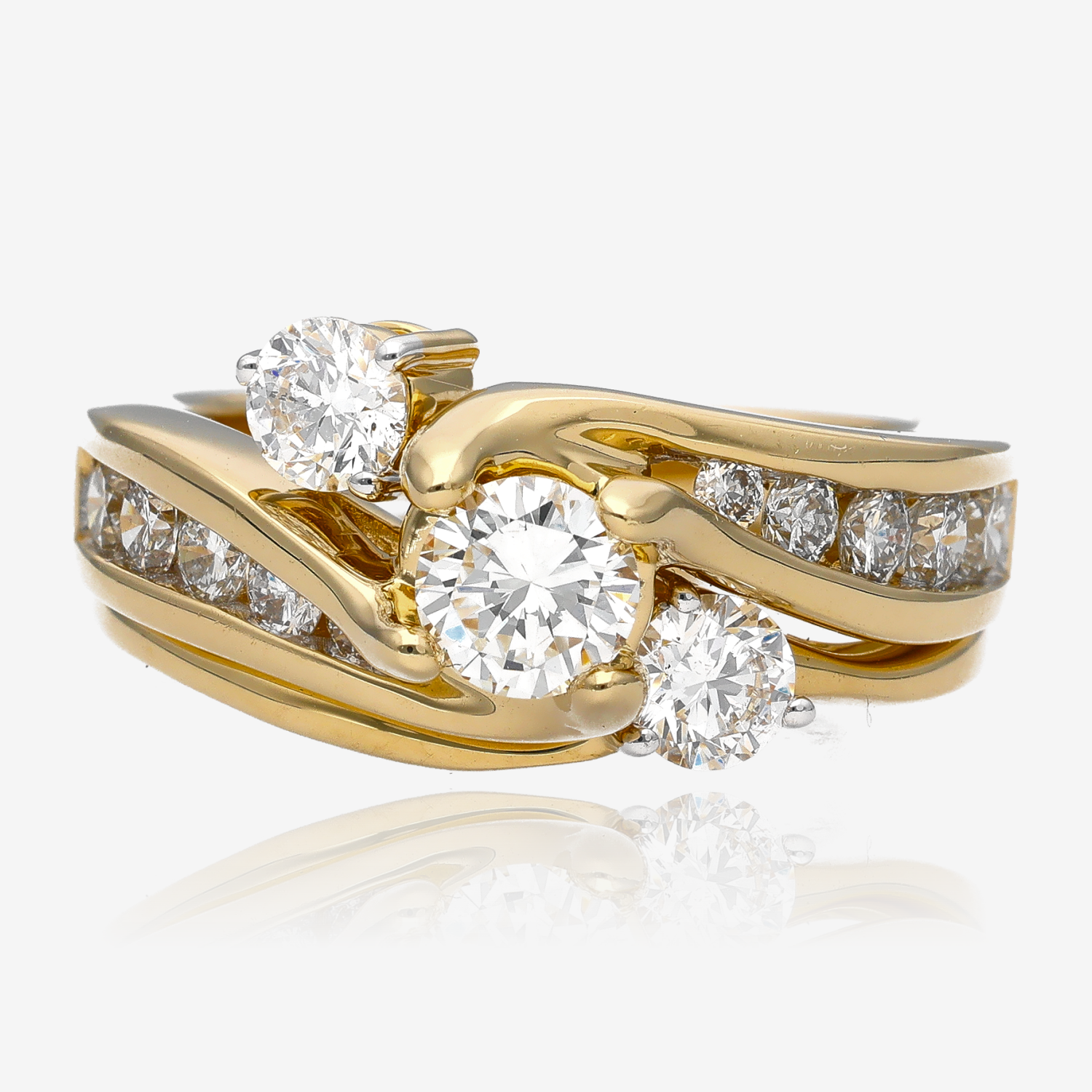 Interlocked wedding rings 60 photos - Astyledwedding.com Interlocked wedding rings 60 photos - Astyledwedding.com