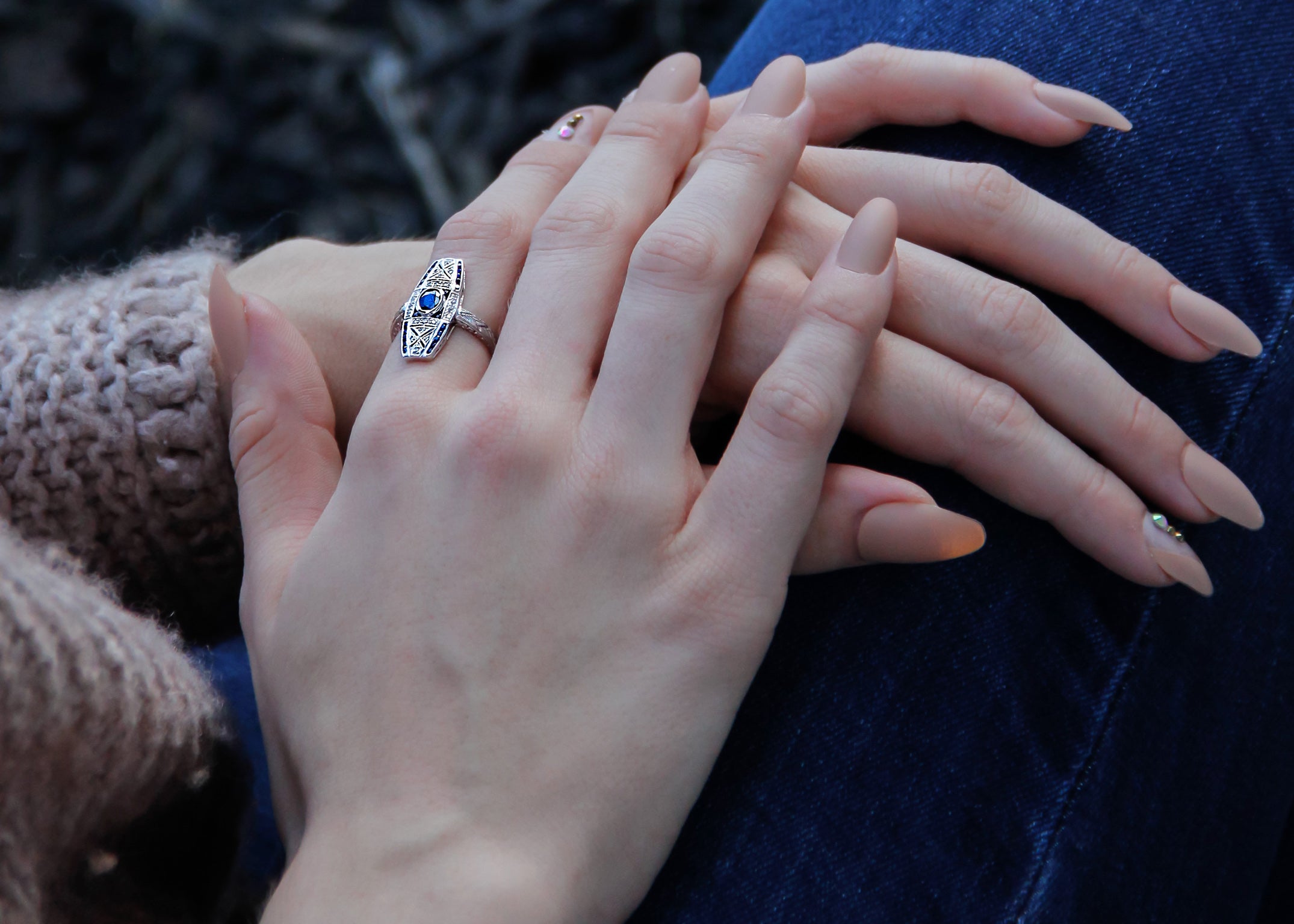 .83ct TW BL Sapphire .09ct TW Diamond 14K White Gold Ring, Darb