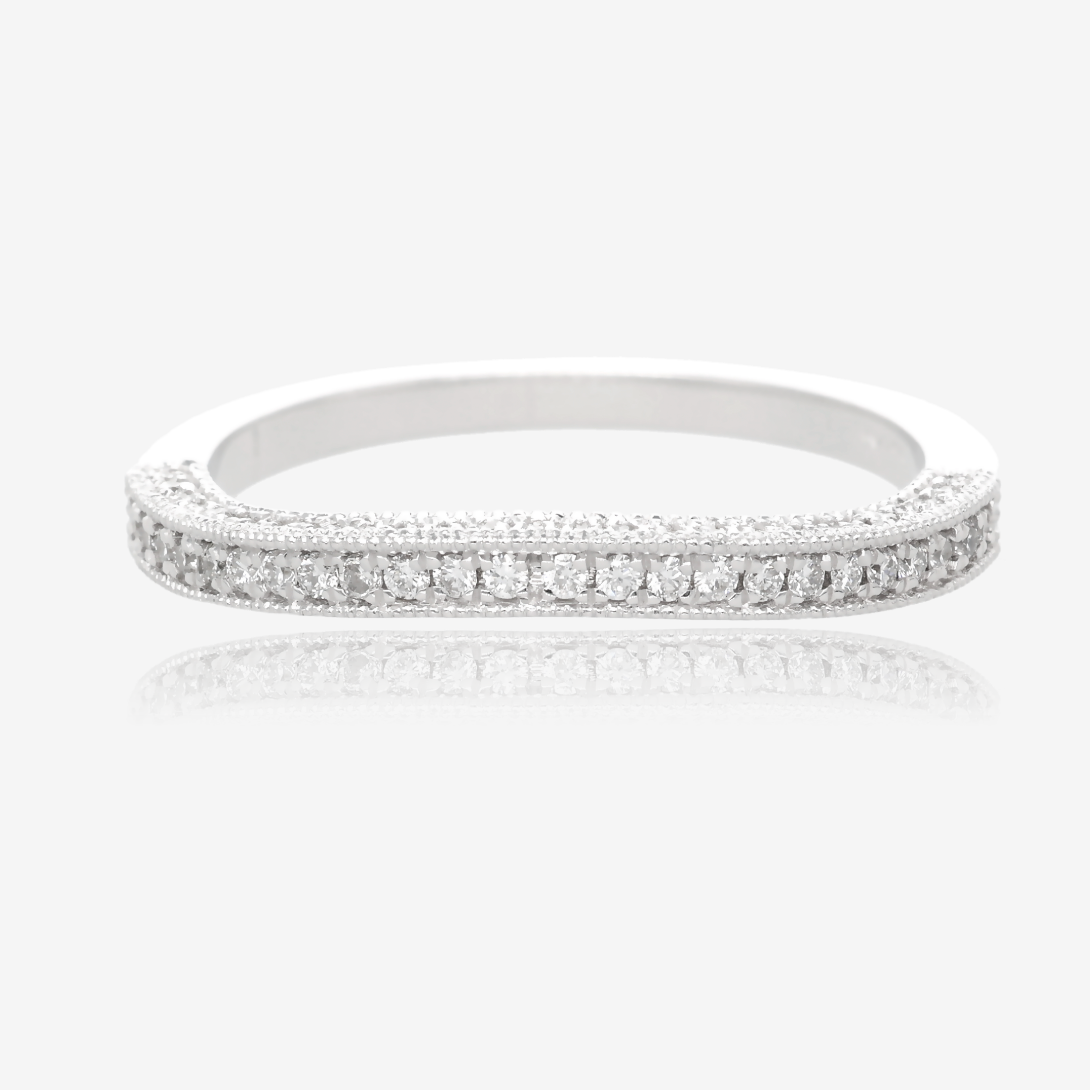 1/3ctw Vintage Natural Diamond Contour Band