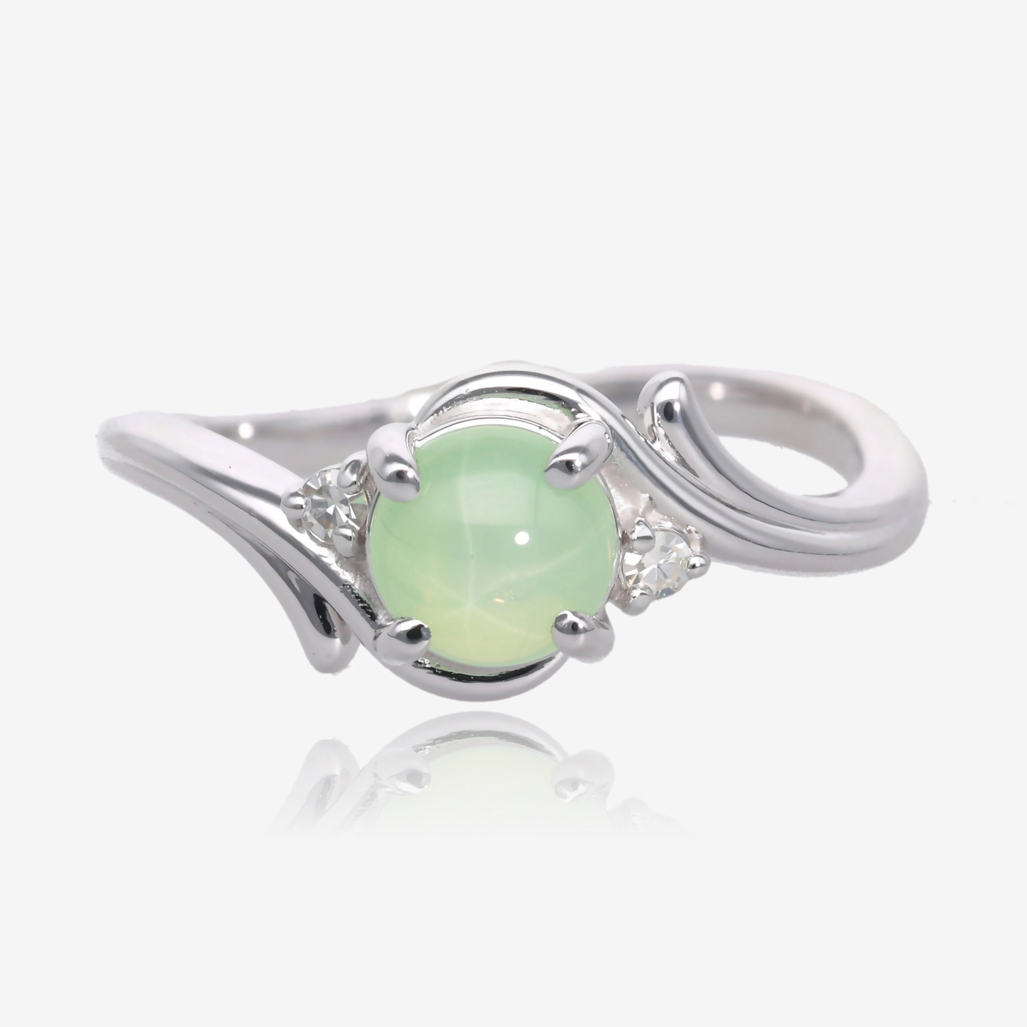 Sweetheart Mint Star Sapphire Ring in Silver