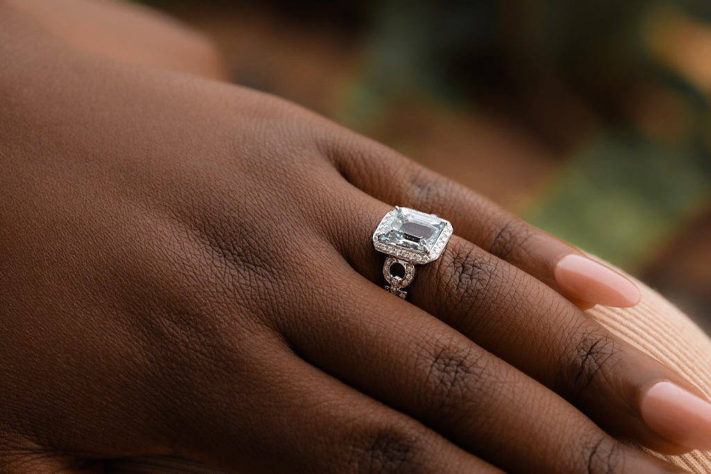 Pristine Aquamarine Diamond Accented White Gold Ring