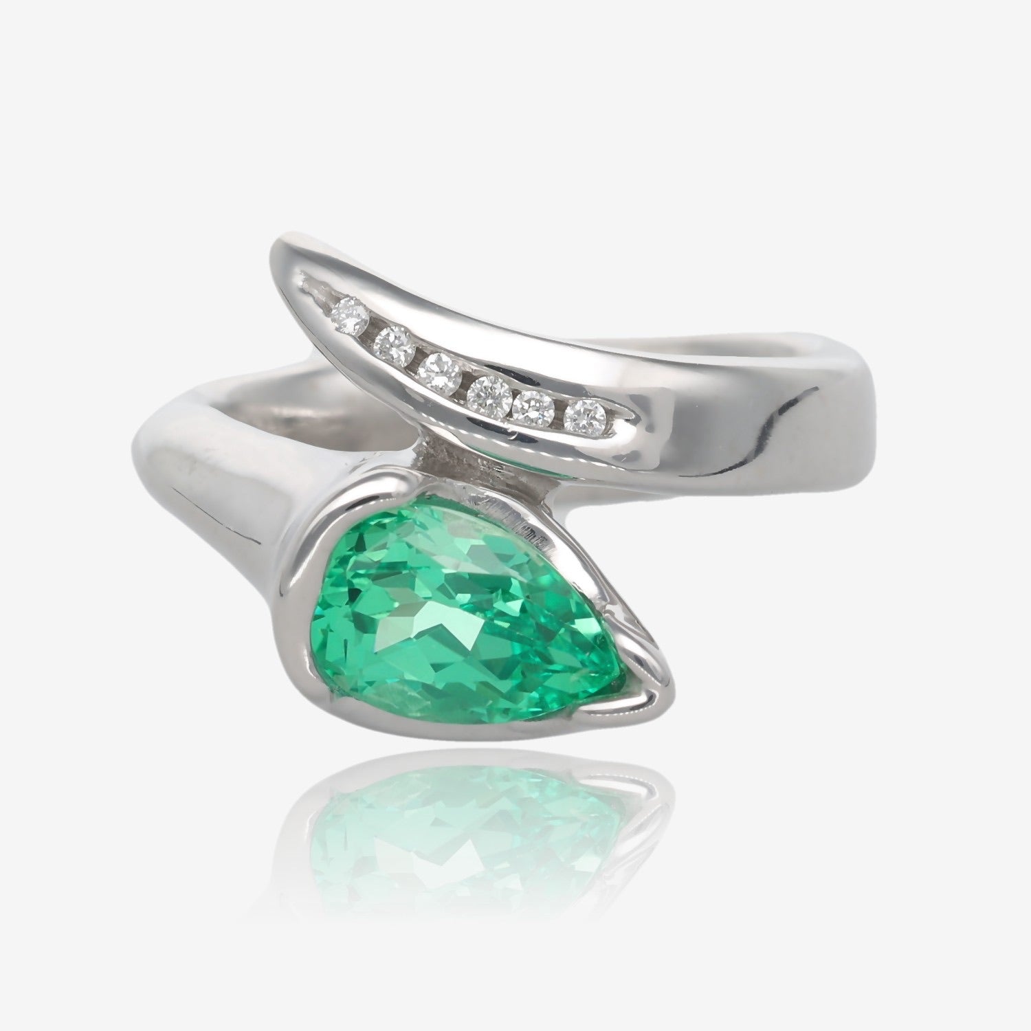 New Day Ring with Mint Green Sapphire