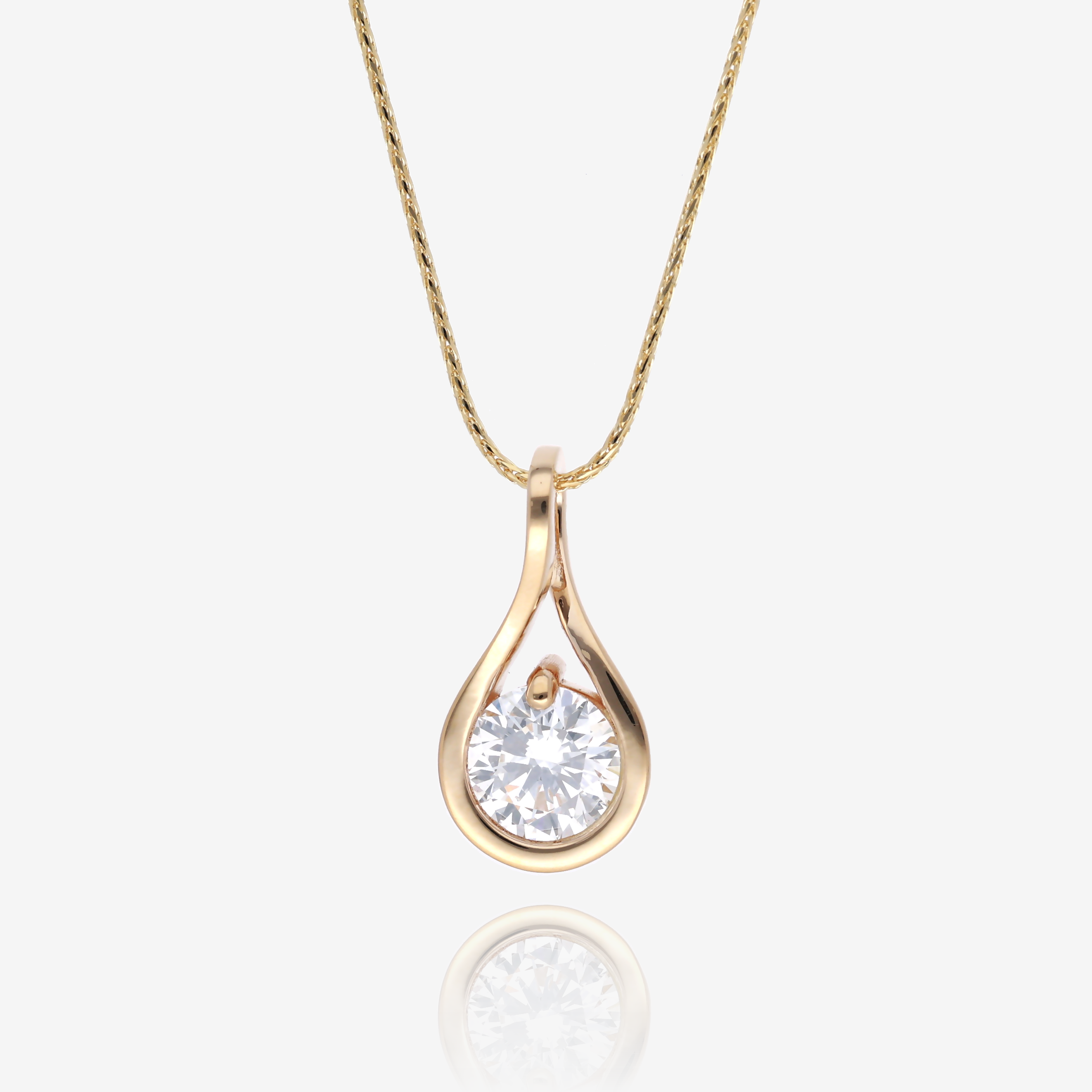 Infinite Shine Sustainable Diamond and Gold Pendant