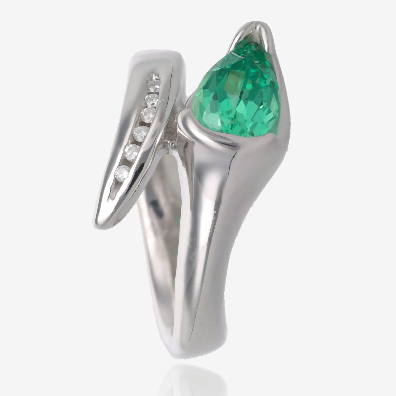 New Day Ring with Mint Green Sapphire