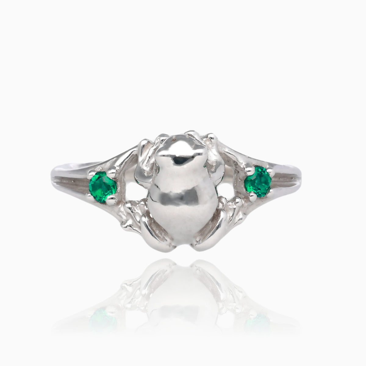 Itty Bitty Frog Ring in Silver and Emerald