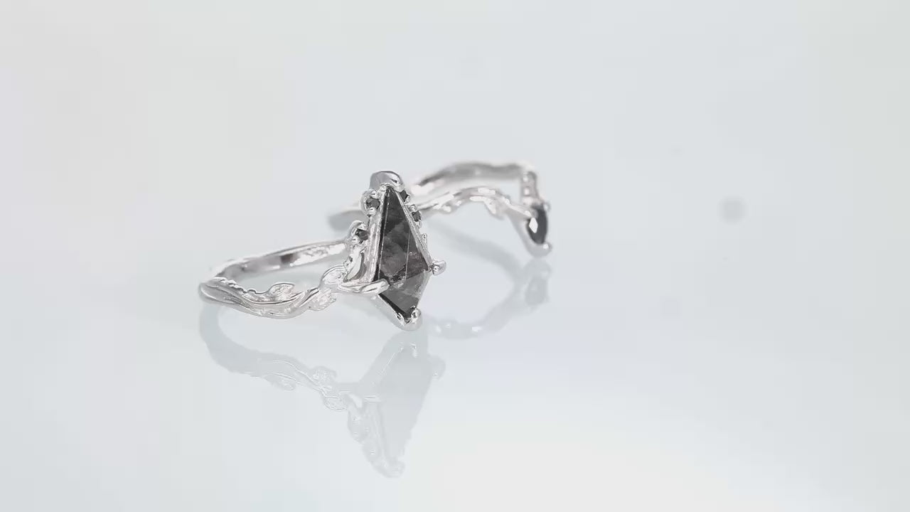 Faerie Crown Wedding Set with Salt and Pepper Diamond