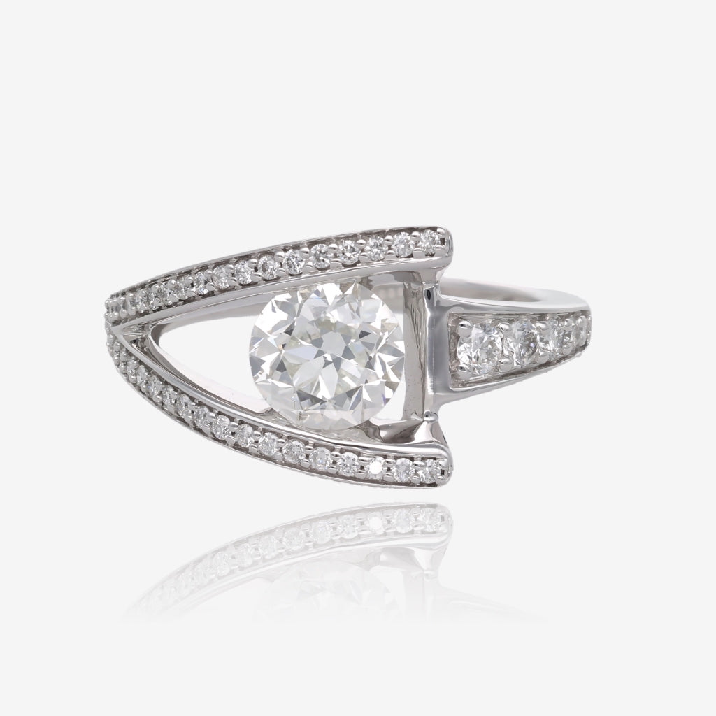 Triumph Modern Bridal Ring