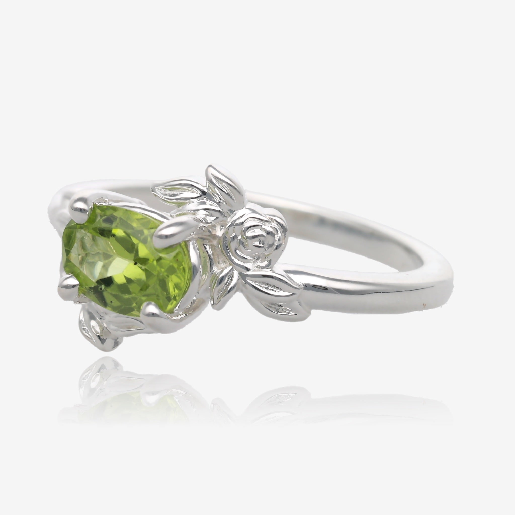 Precious Blossom Peridot Ring in Silver