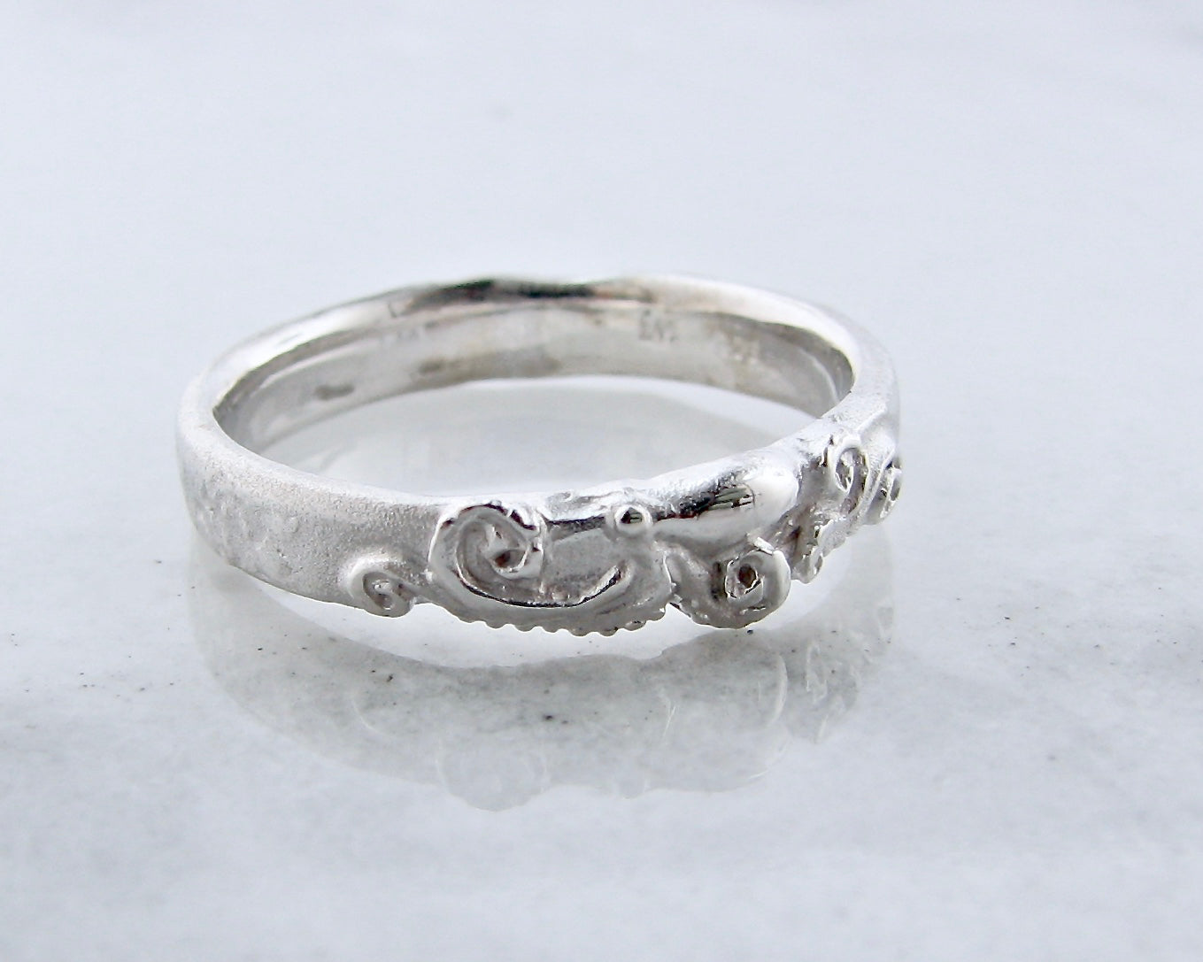 Silver Octopus Ring, Slender Seafloor Band