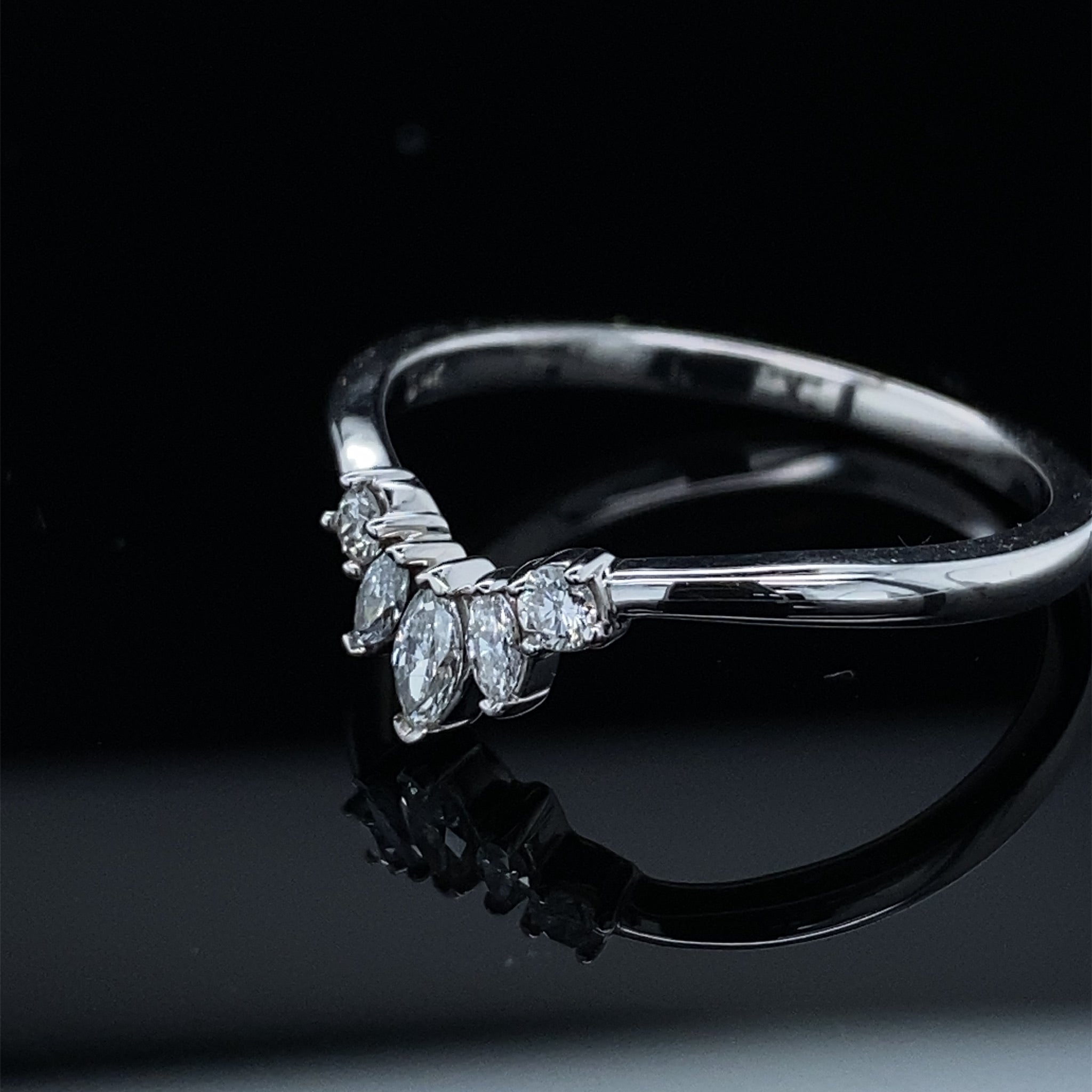 1/5ct My Princess Marquise Tiara Contour Band