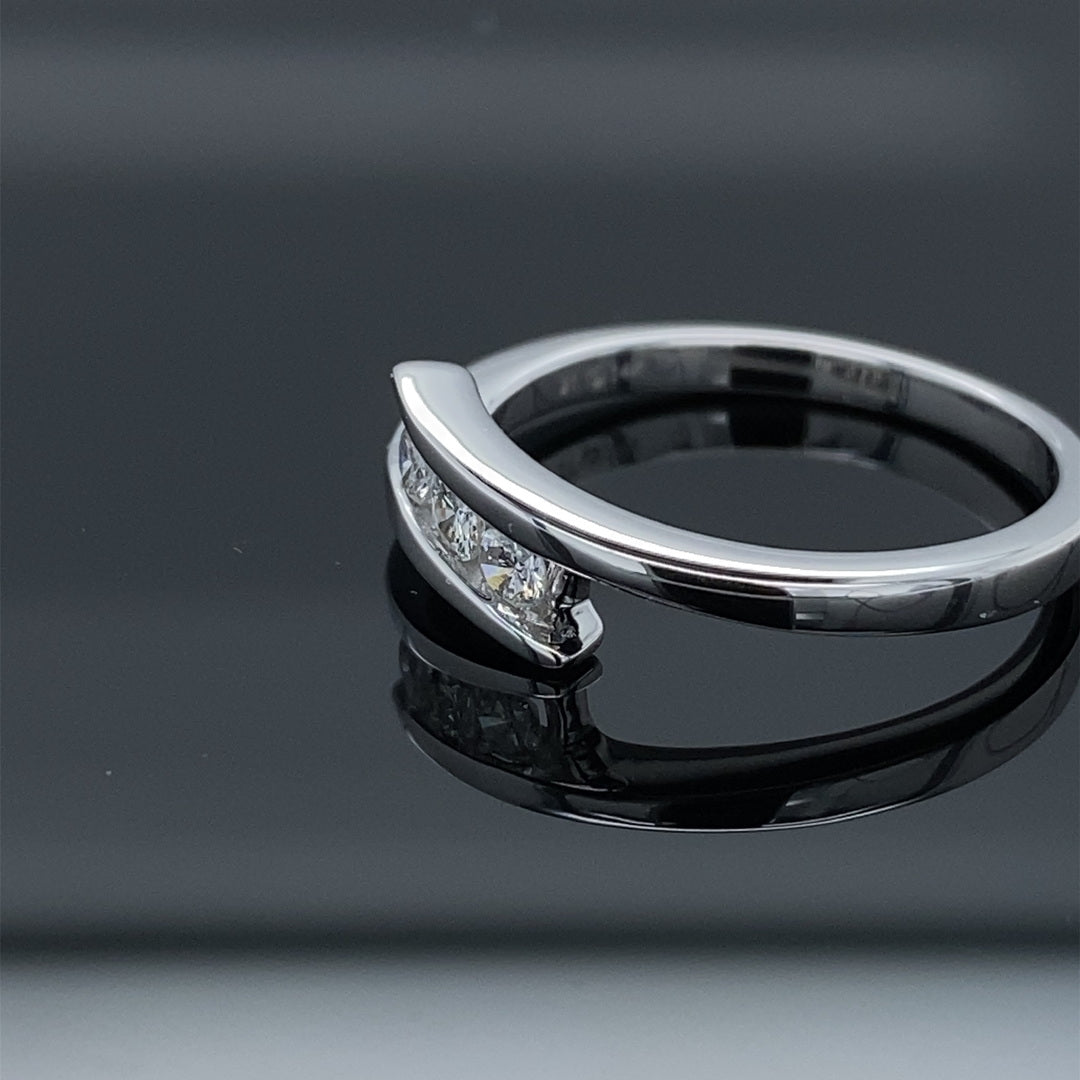 Sleek Three Stone Diamond Bypass Ring 1ct