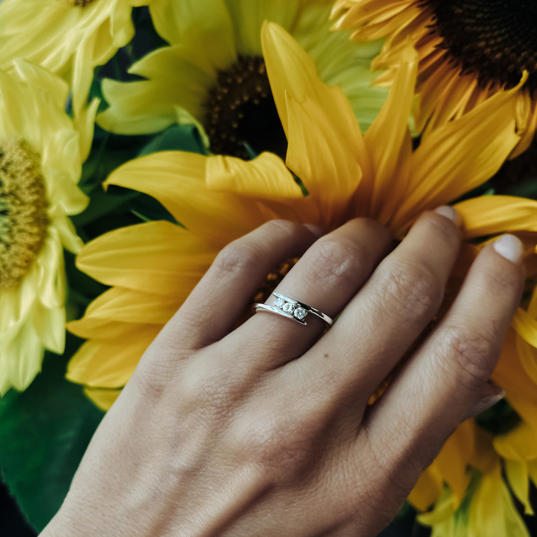 Sleek Three Stone Diamond Bypass Ring 1ct
