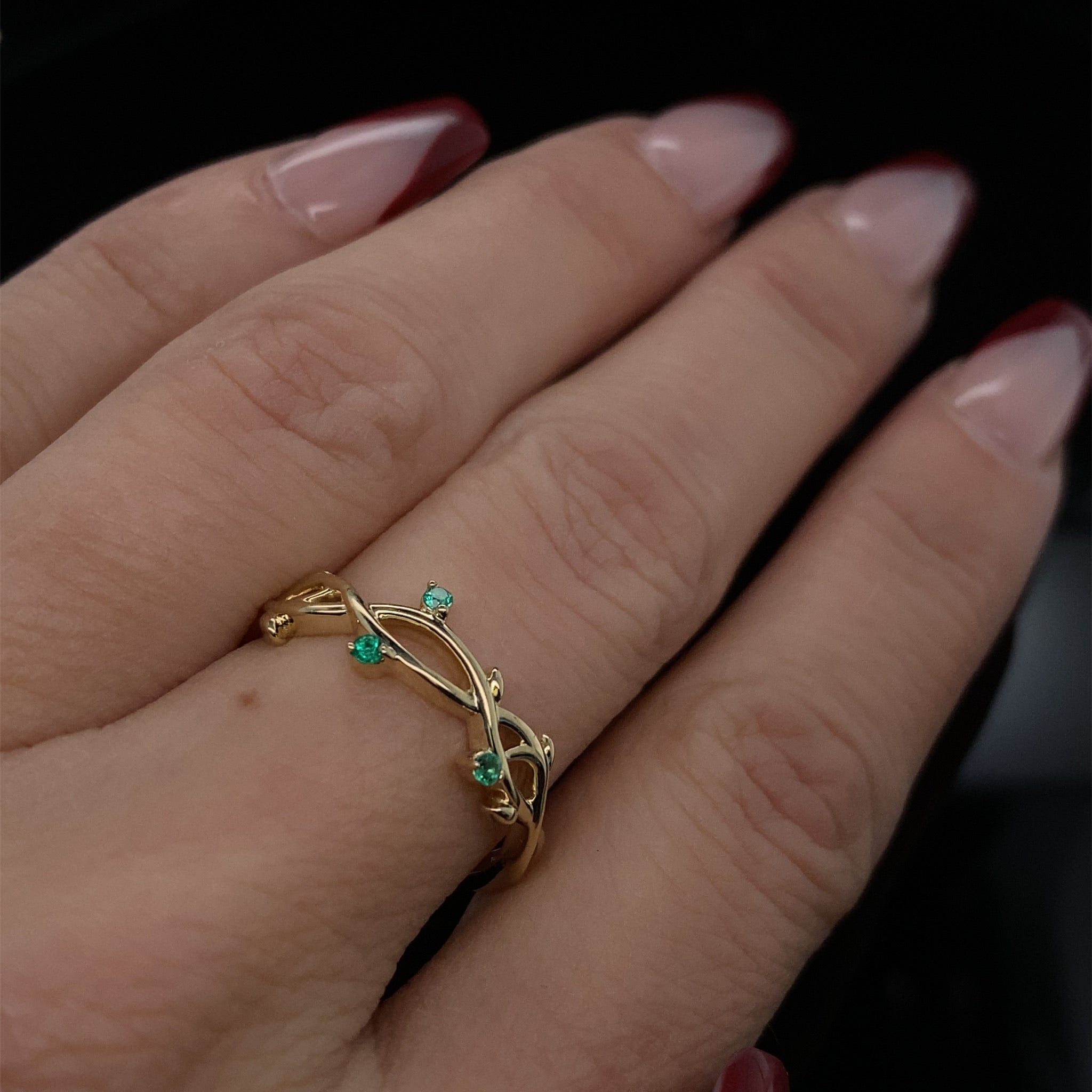 Leaves of Emerald Vines of Gold Ring