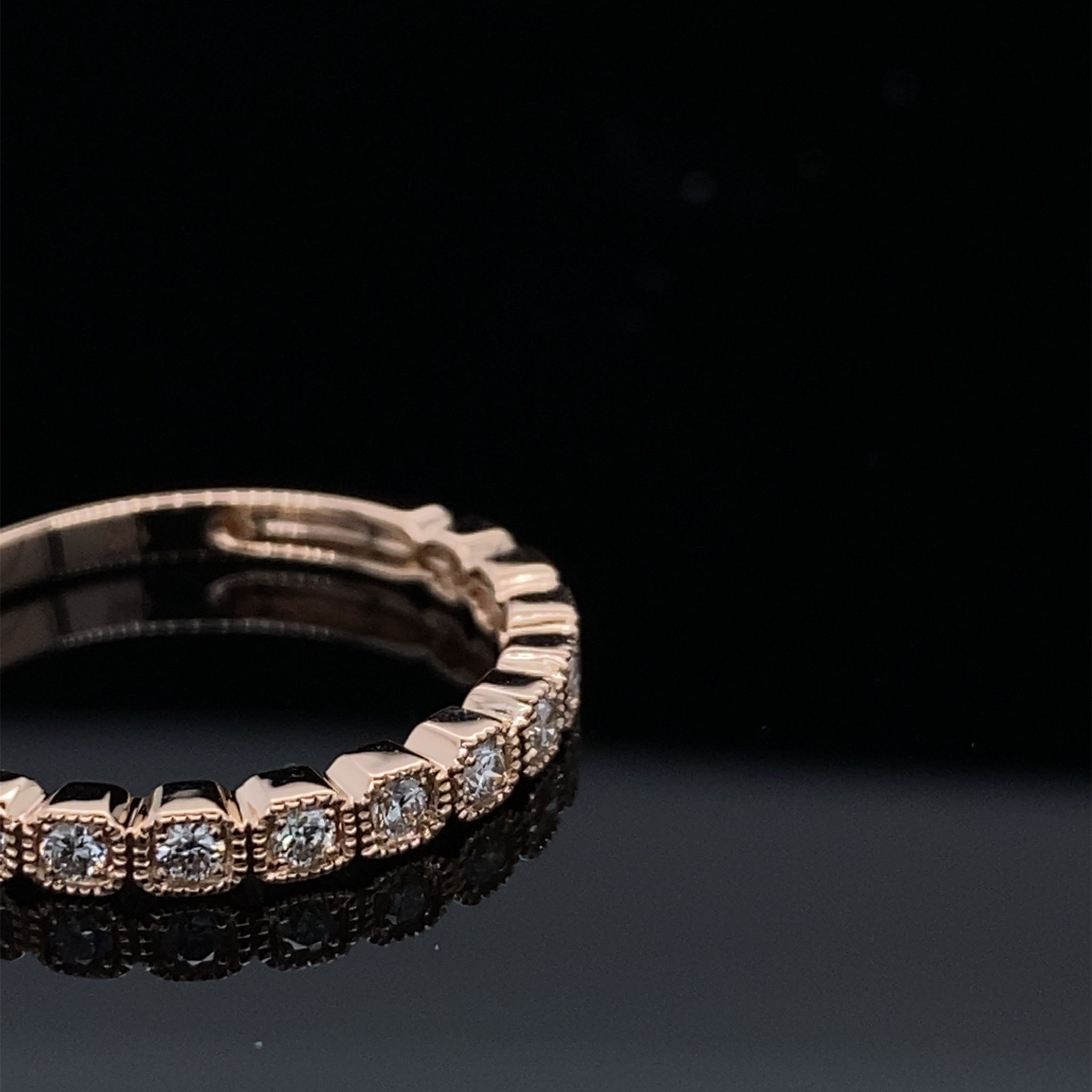 Micro Cushion Look Diamond Band