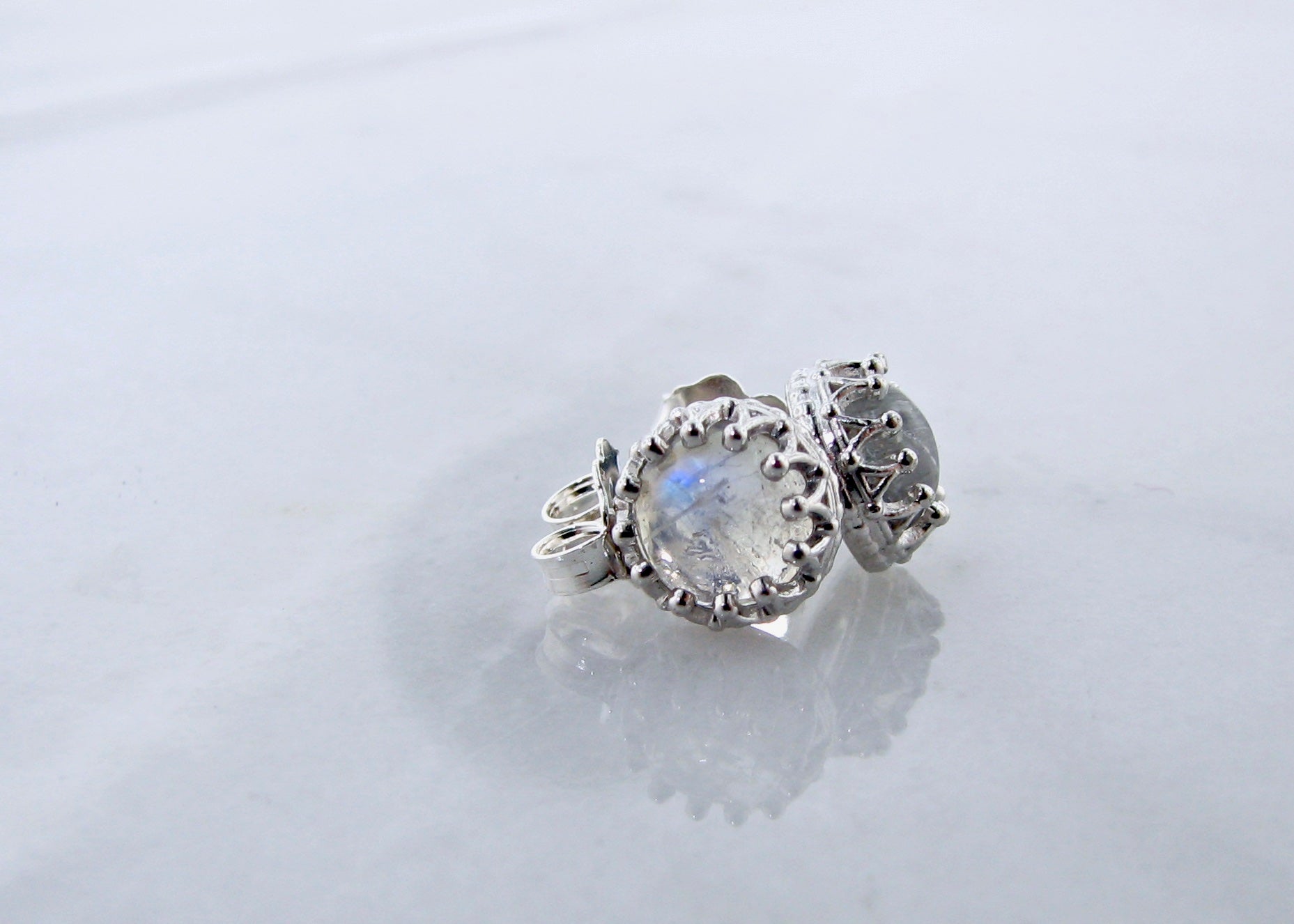 marrakesh-silver-moonstone-earrings-wexford-jewelers