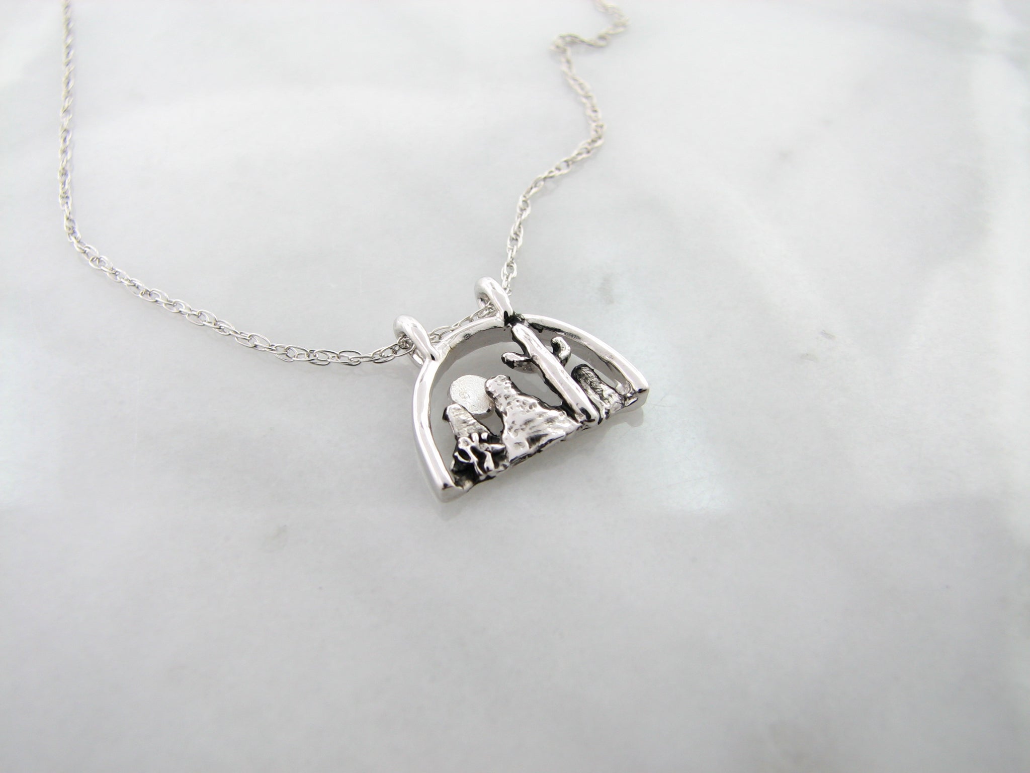 saguaro-cactus-landscape-pendant-southwest-silver