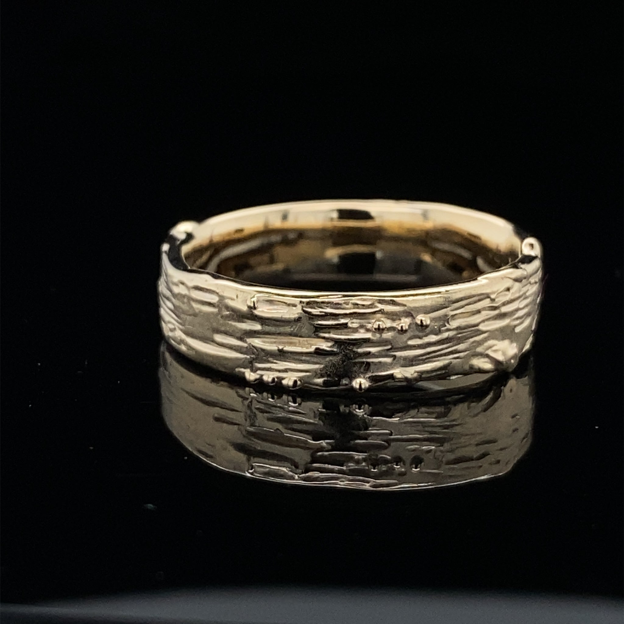 Yellow Gold Ring, Medium Birch Band