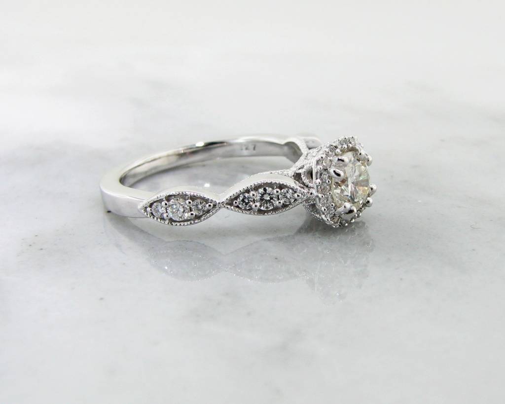 Available for sizes 6-8*Enter your finger size in purchase comments*
0.89ct TDW
14K White Gold