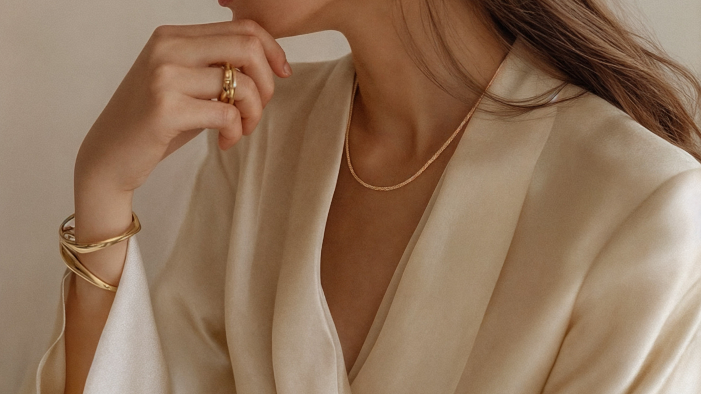 Jewelry Tip: Protect Your New Christmas Sparkle ❄️