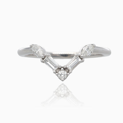 1/4ct Minimalist Multi Stone Diamond V Ring