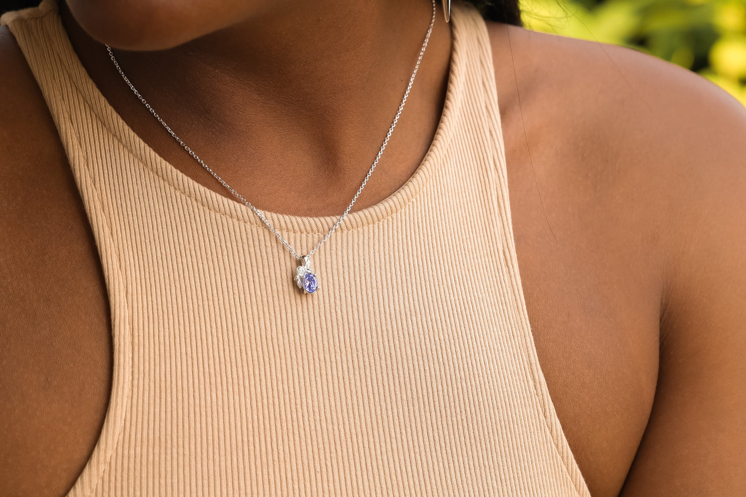 Precious Blossom Pendant in Tanzanite