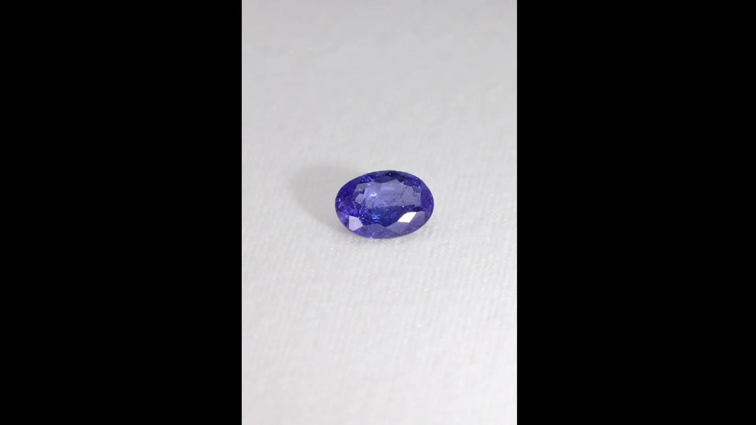 2.02ct Oval Natural Tanzanite (Colour Blue, Clarity Slightly Included, Cut Faceted)