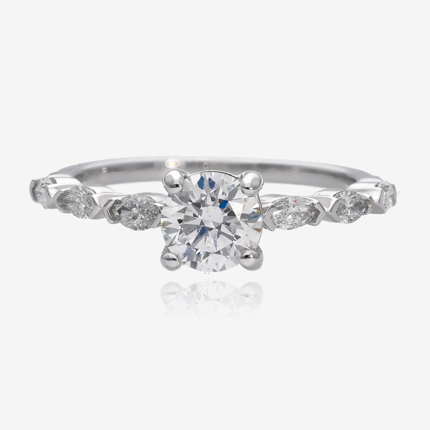 Chloe Ring LG Diamond and White Gold