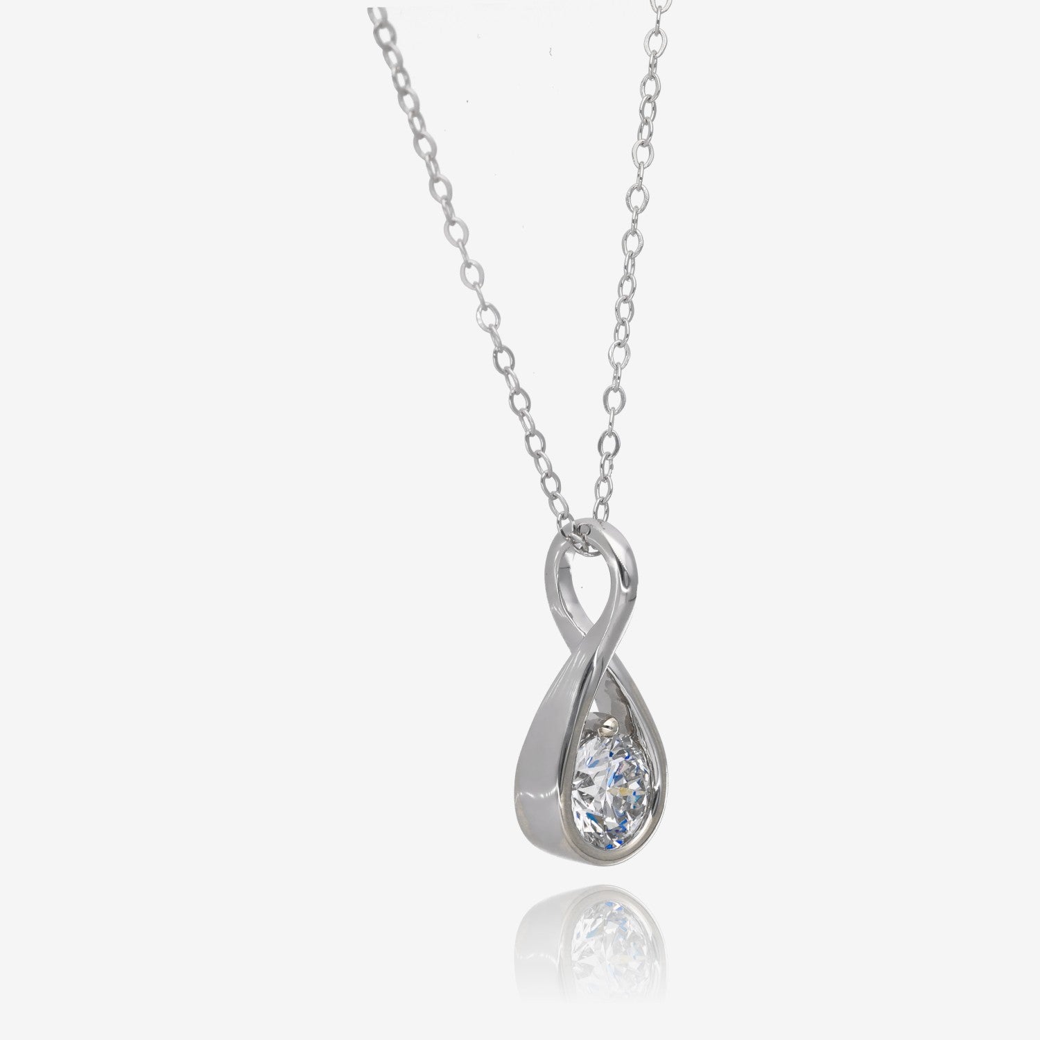 Infinite Shine Sustainable Diamond and Gold Pendant