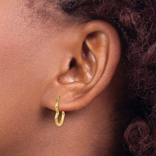 14K Yellow Gold Polished Heart Hoop Earrings
