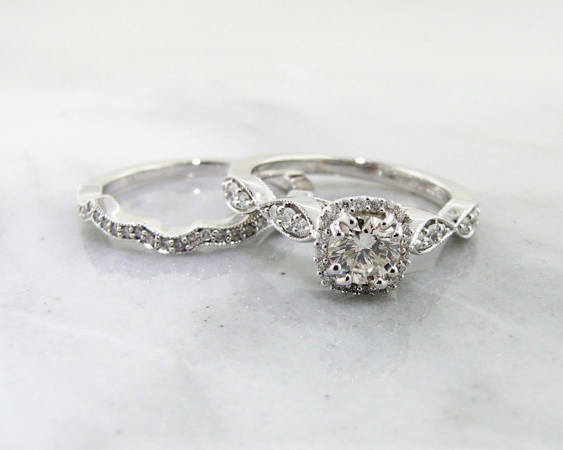 Available for sizes 6-8*Enter your finger size in purchase comments*
0.89ct TDW
14K White Gold