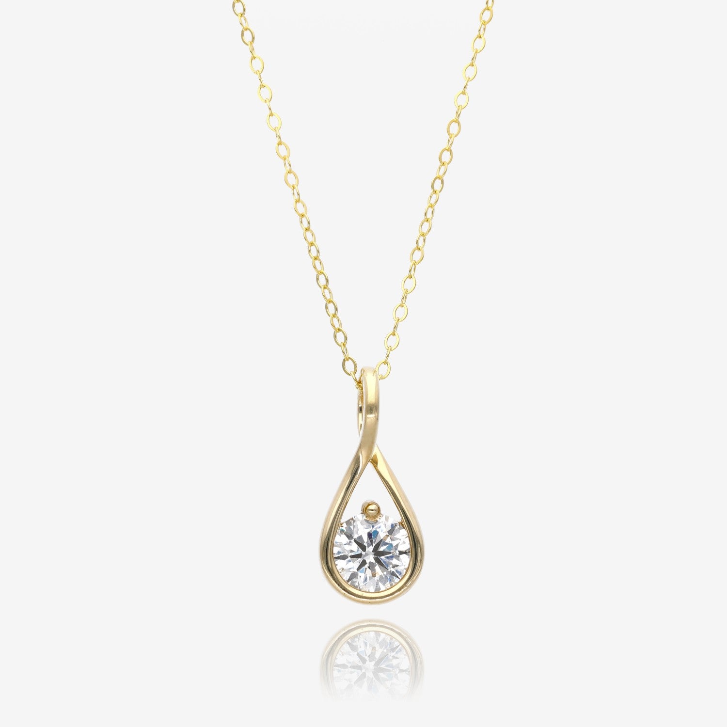 Infinite Shine Sustainable Diamond and Gold Pendant