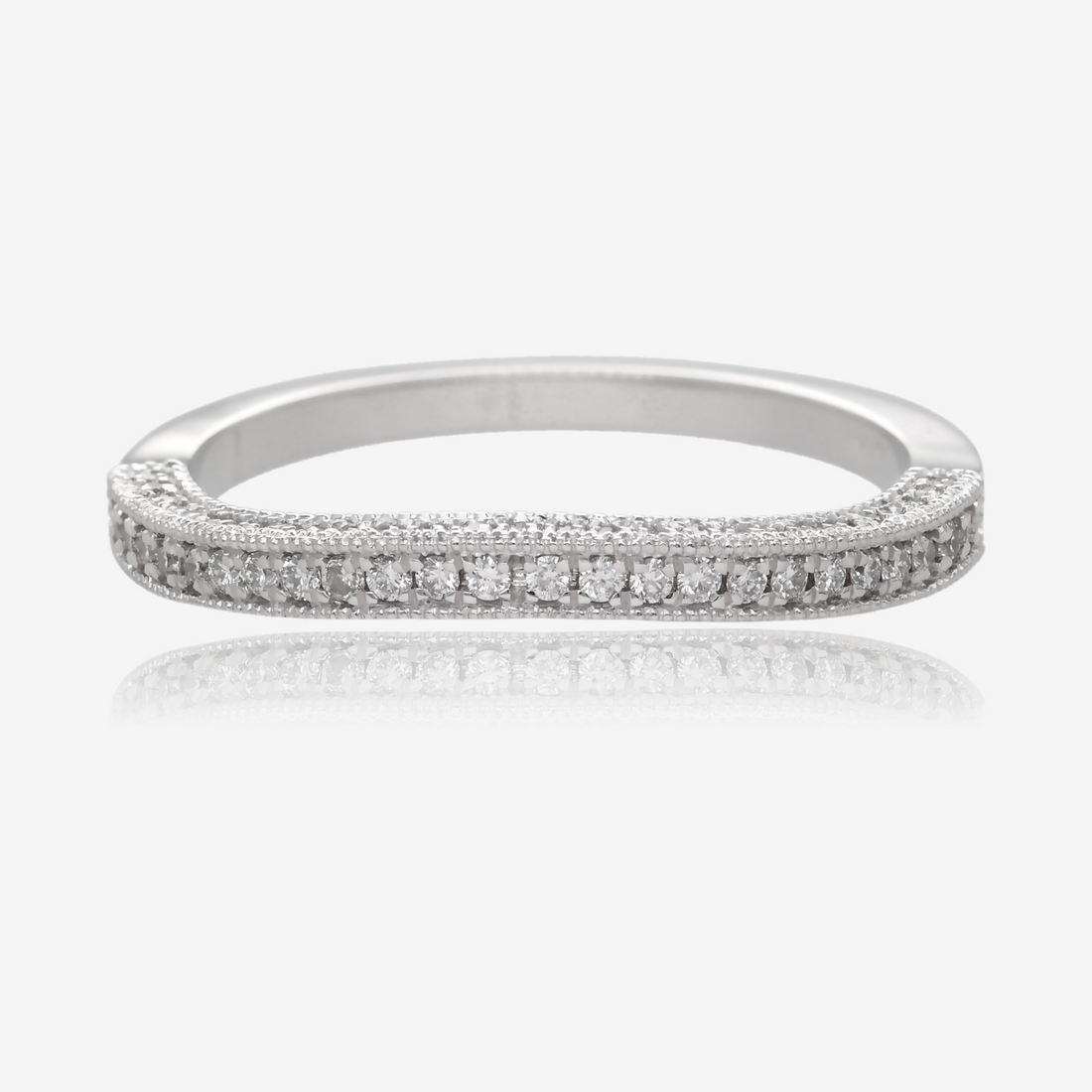 1/3ctw Vintage Natural Diamond Contour Band