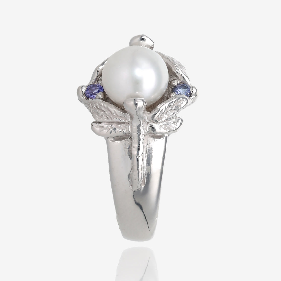 Dewdrop Pearl Ring with Twin Dragonflies