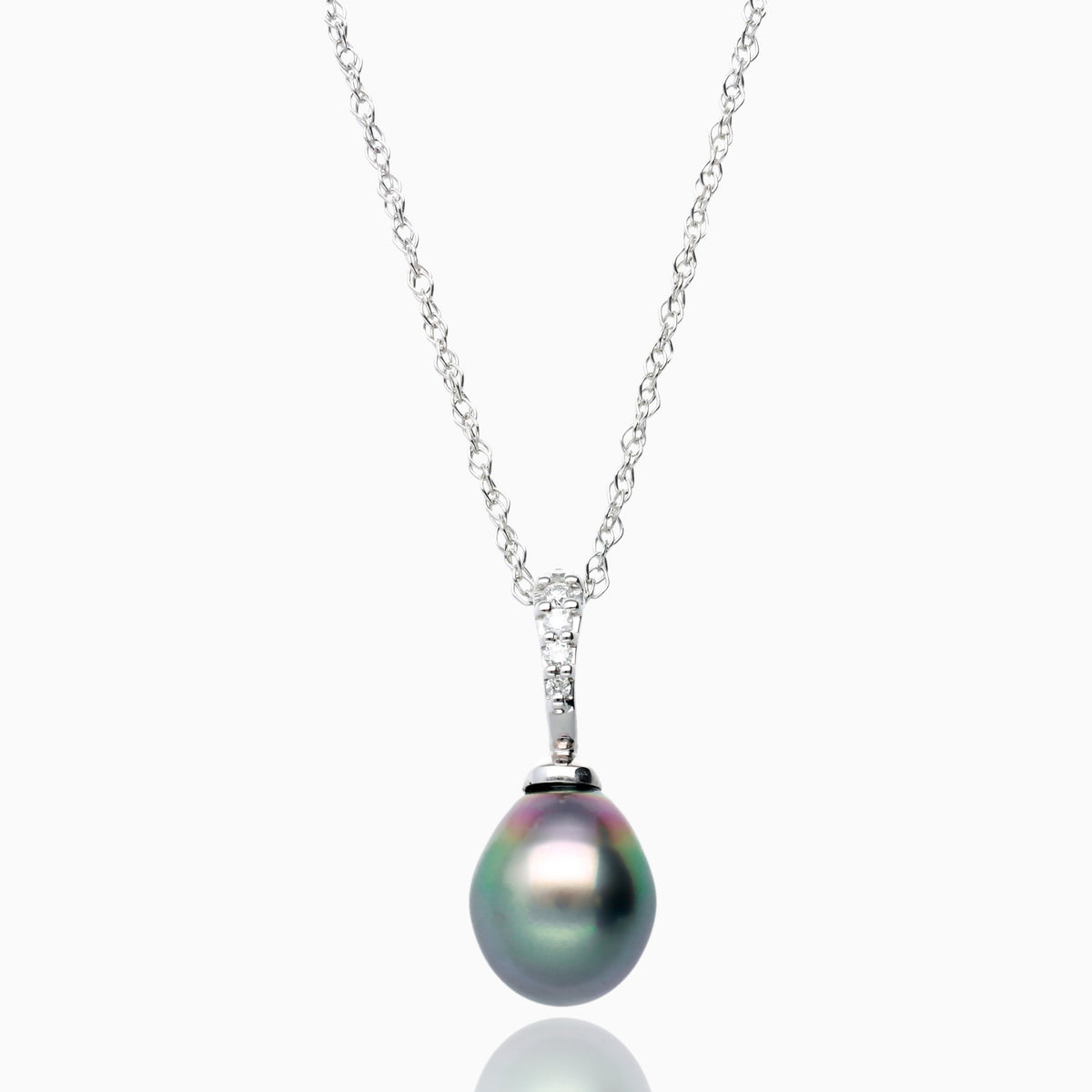 Midnight Tide Tahitian Pearl Necklace