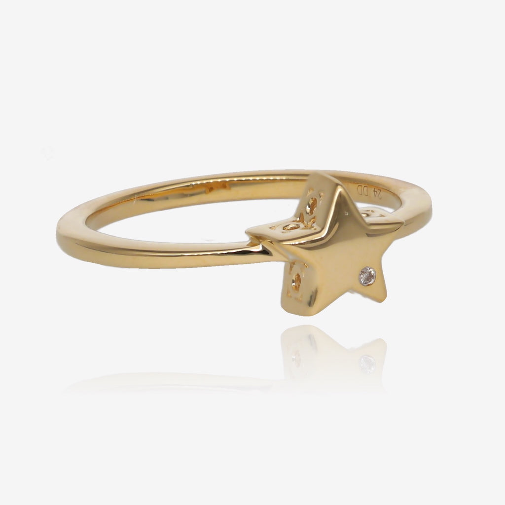 Stars Like Diamonds In The Night Sky Yellow Gold Ring