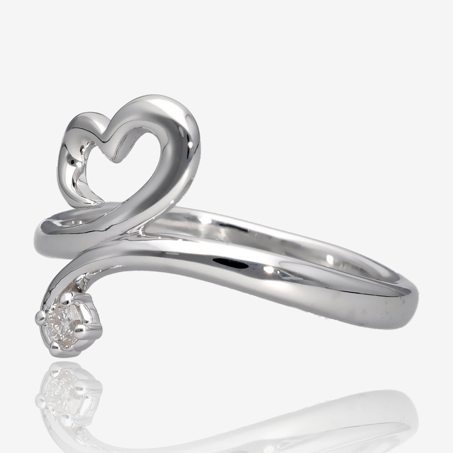 .06 Ctw Diamond Heart Promise Ring in Silver