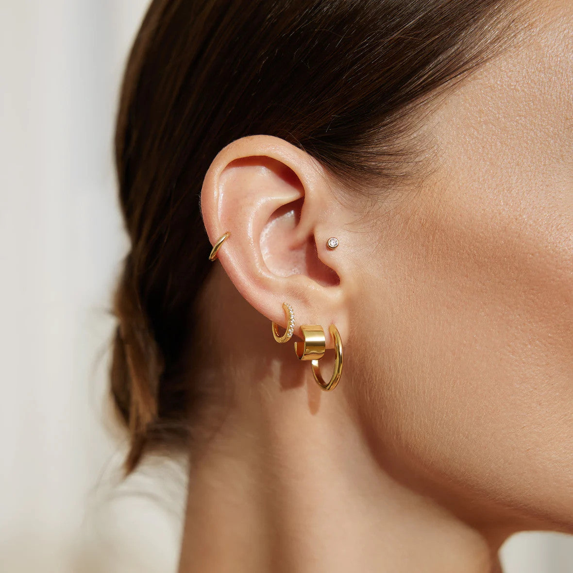 Gold Tube Medium Hoop Earrings