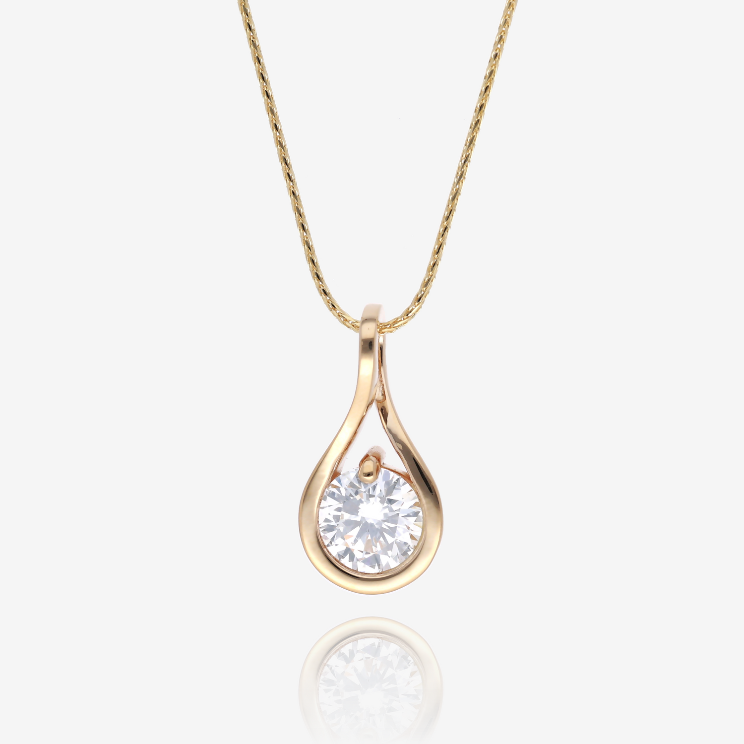 Infinite Shine Sustainable Diamond and Gold Pendant