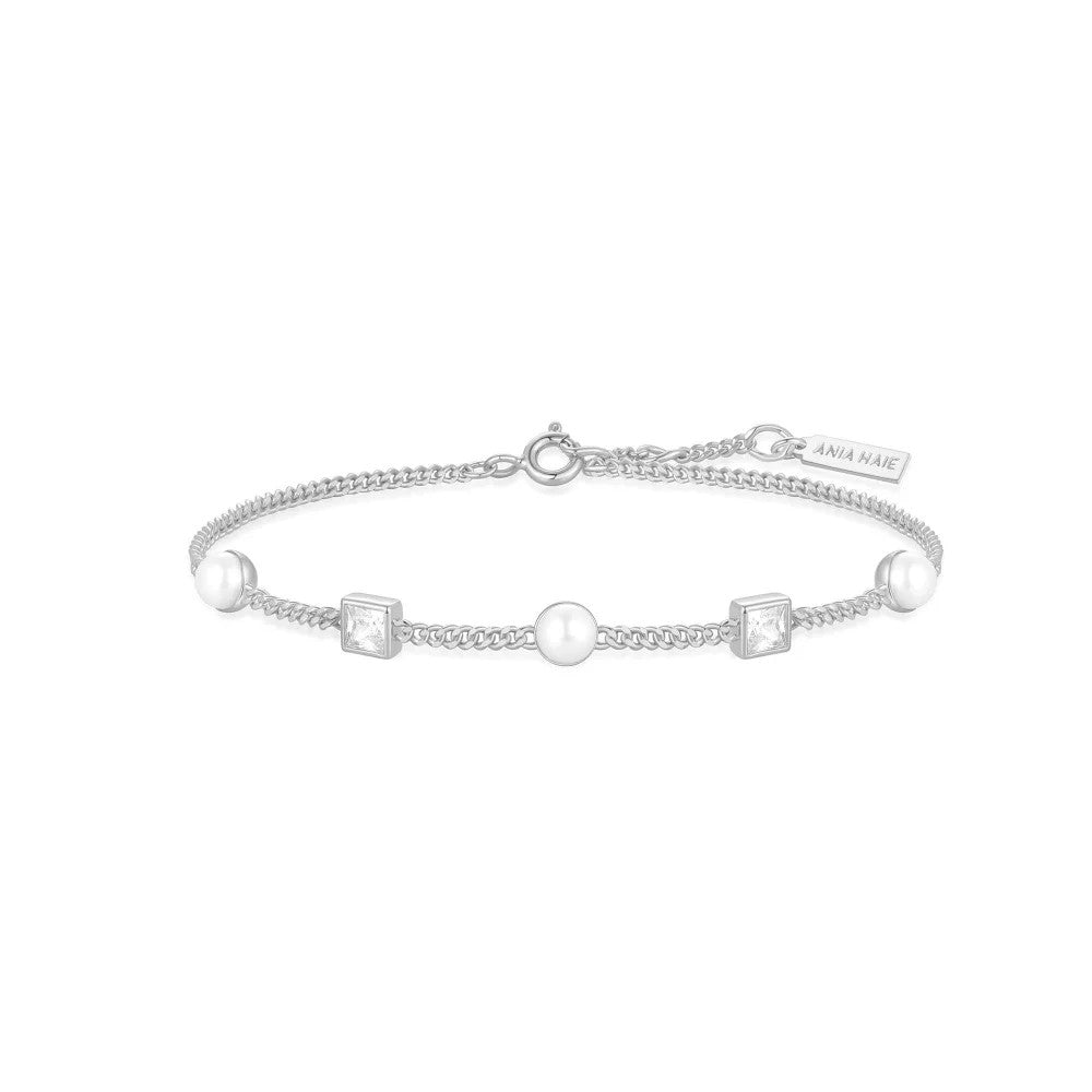 Bezel-Set Cube and Pearl Station Bracelet