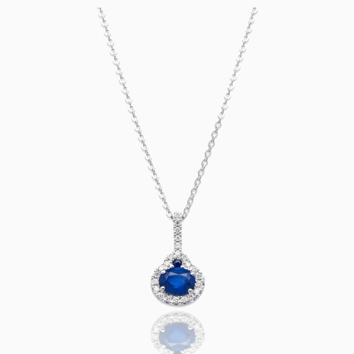 Enchanted Halo White Gold Necklace