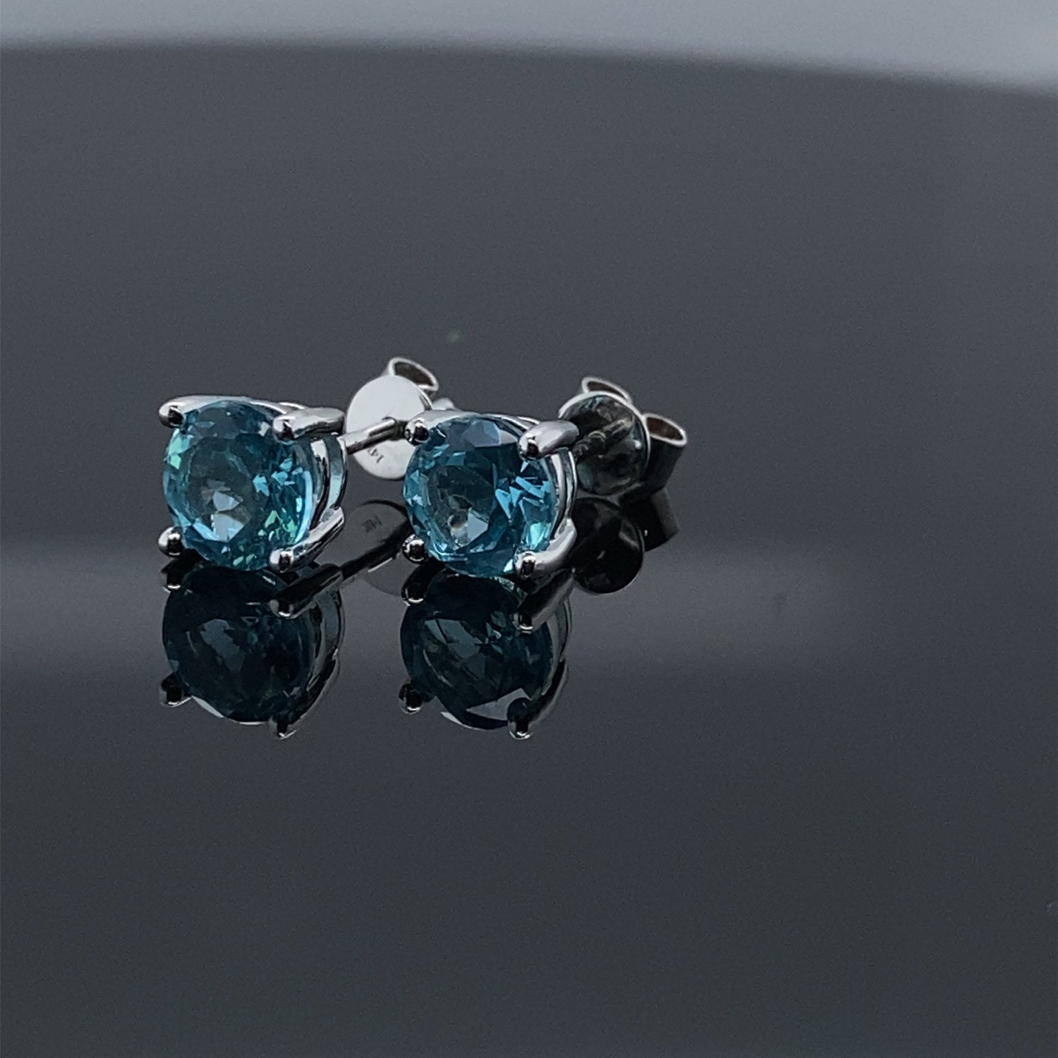 Apatite Stud Earrings 1.74ctw 14kW