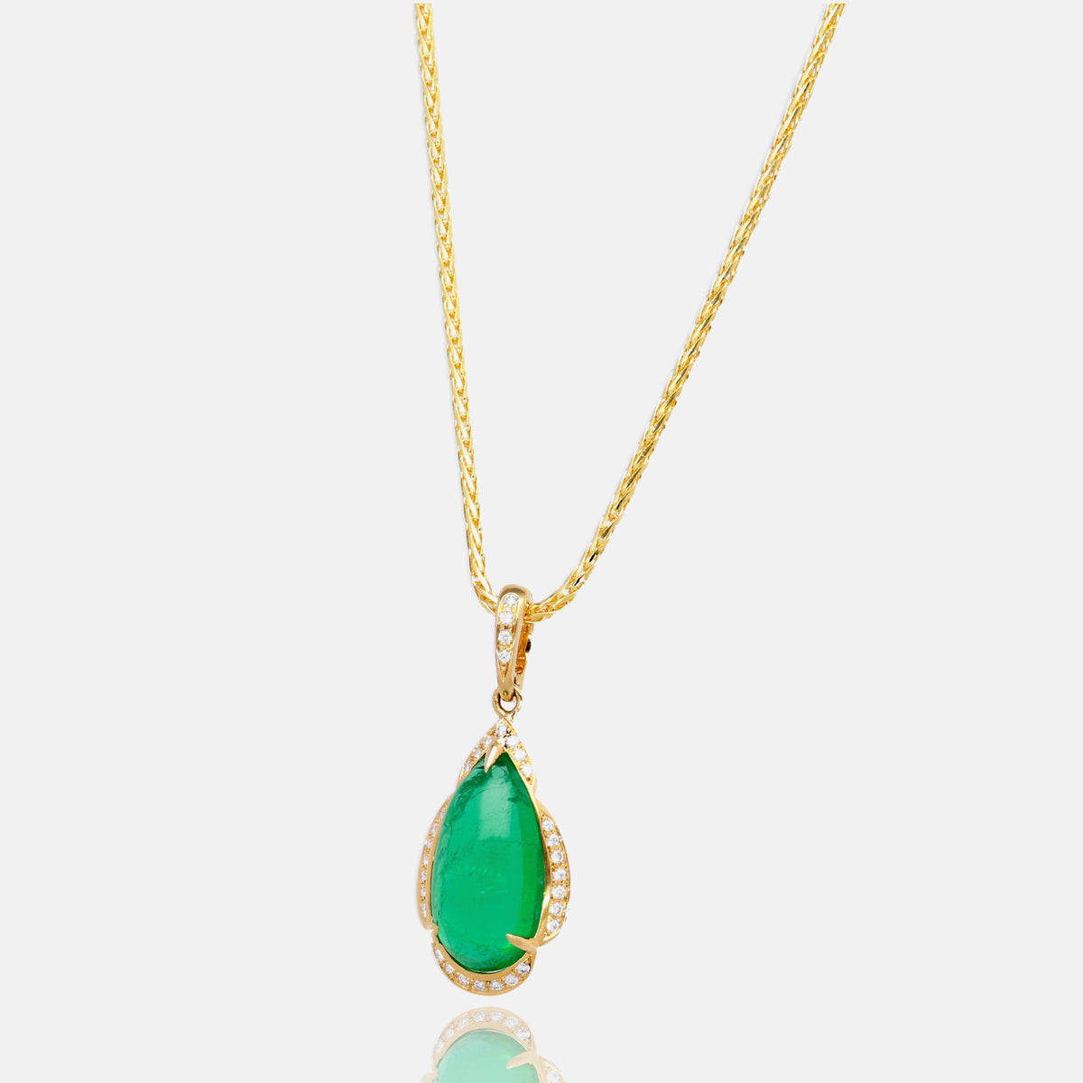 Emerald Dynasty Diamond Necklace
