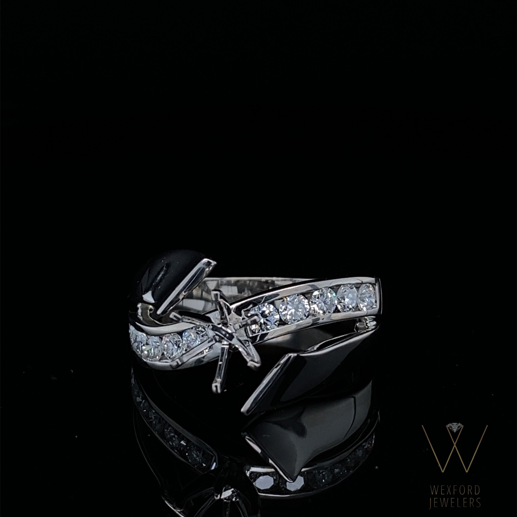 1.51tdw 1.01ctr LG Diamond River of Light 14K Two Tone Gold Diamond Engagement Ring