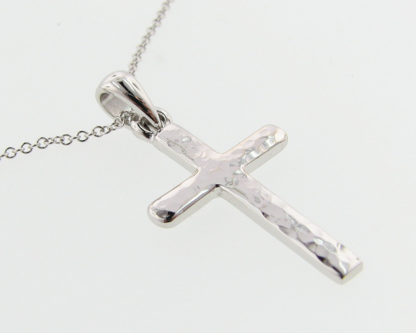 Hammered Cross Pendant, White Gold