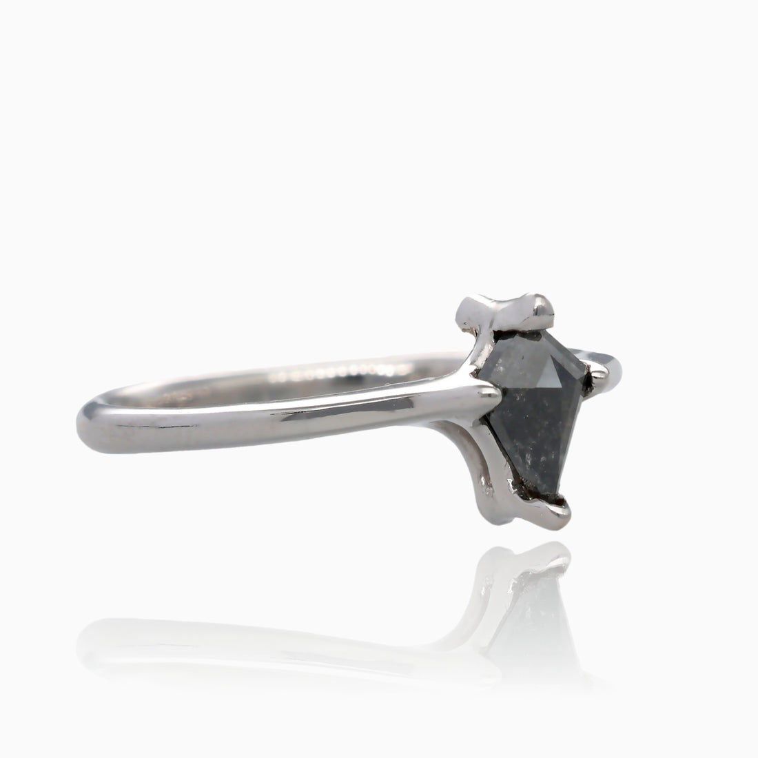 .41ct Enchantment Kite Shape Ring Set