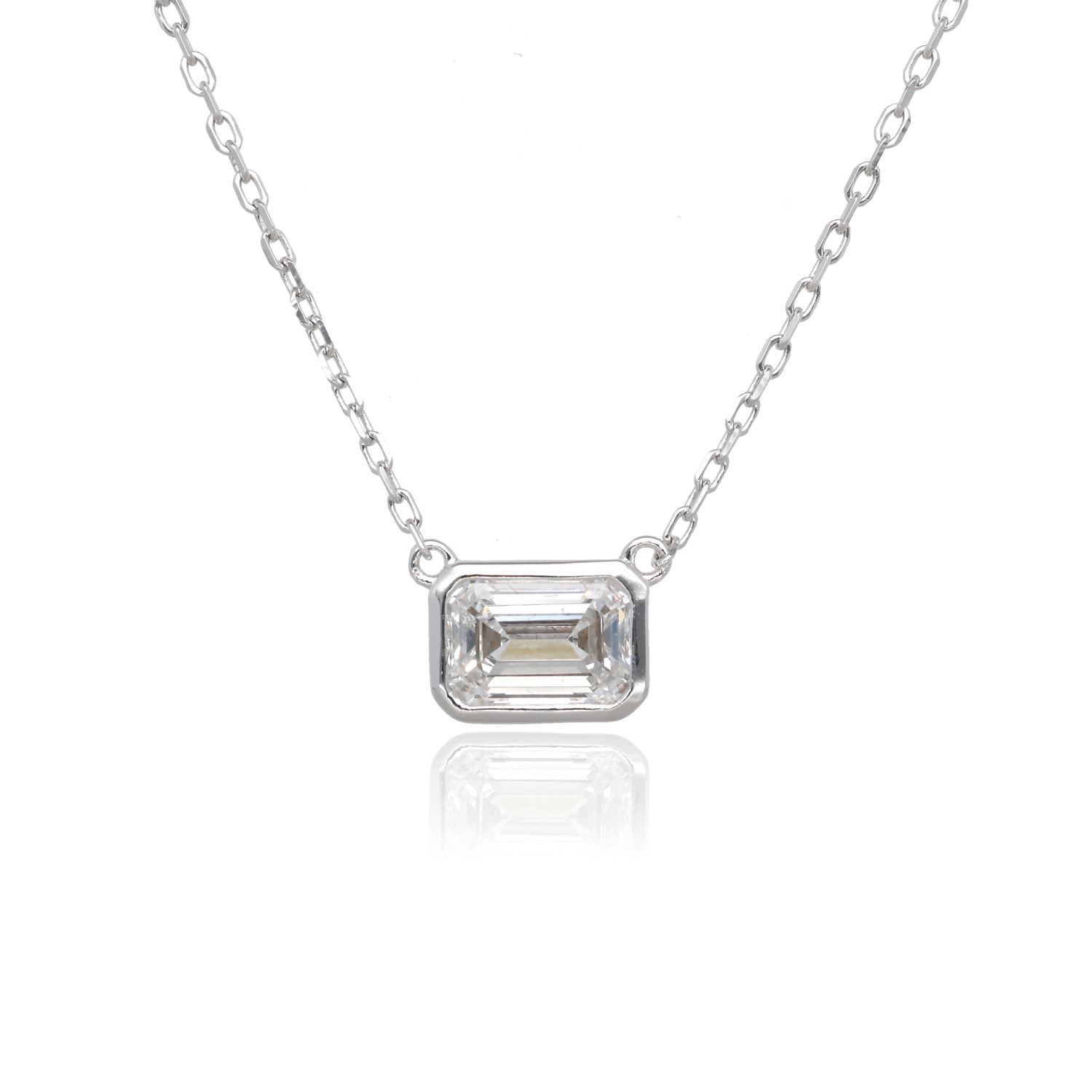 The Horizon Emerald Lab Diamond Necklace