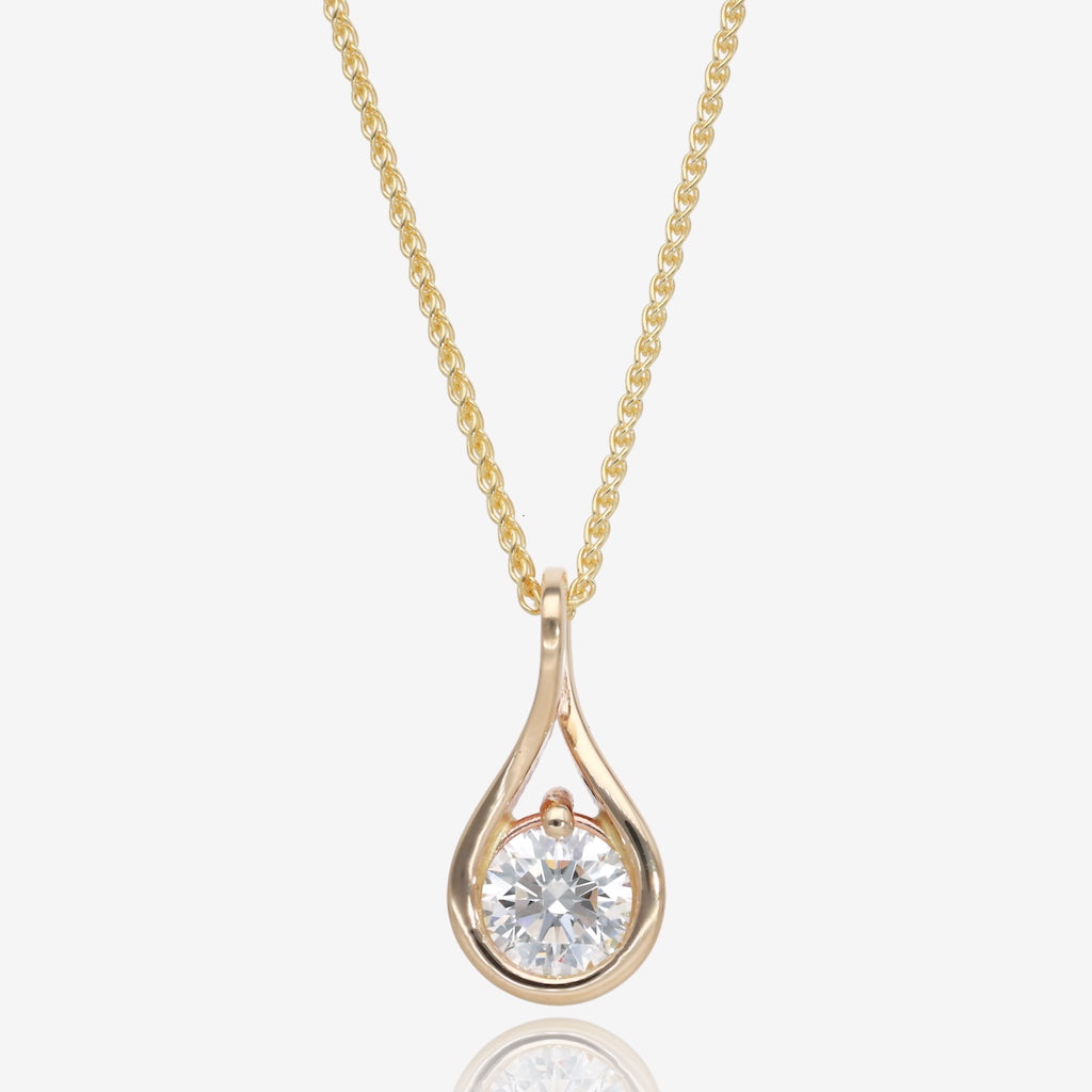 Infinite Shine Sustainable Diamond and Gold Pendant