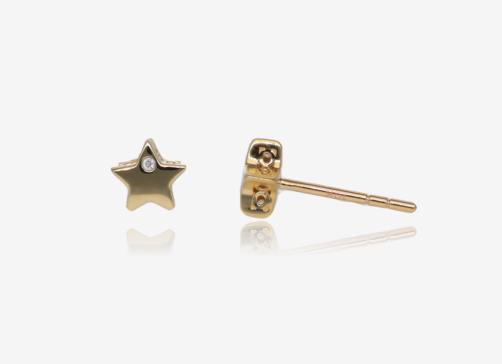 Stars Like Diamonds In The Night Sky Yellow Gold Stud Earrings