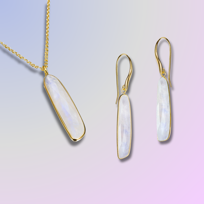 Atlas Bar Moonstone Bezel