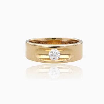 Golden Edge Diamond Ring